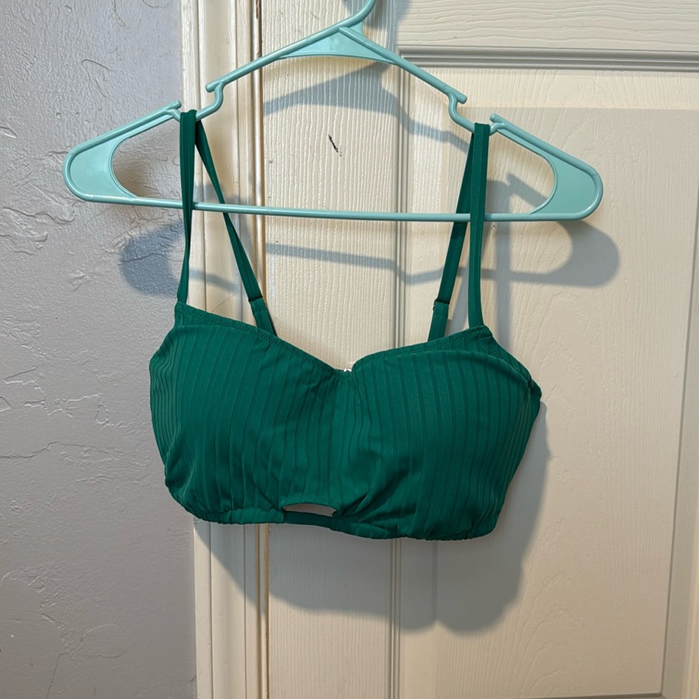 Bikini top